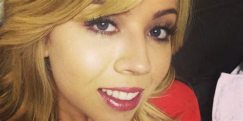 Jennette McCurdy Nude Leaks, Topless Pics & Videos